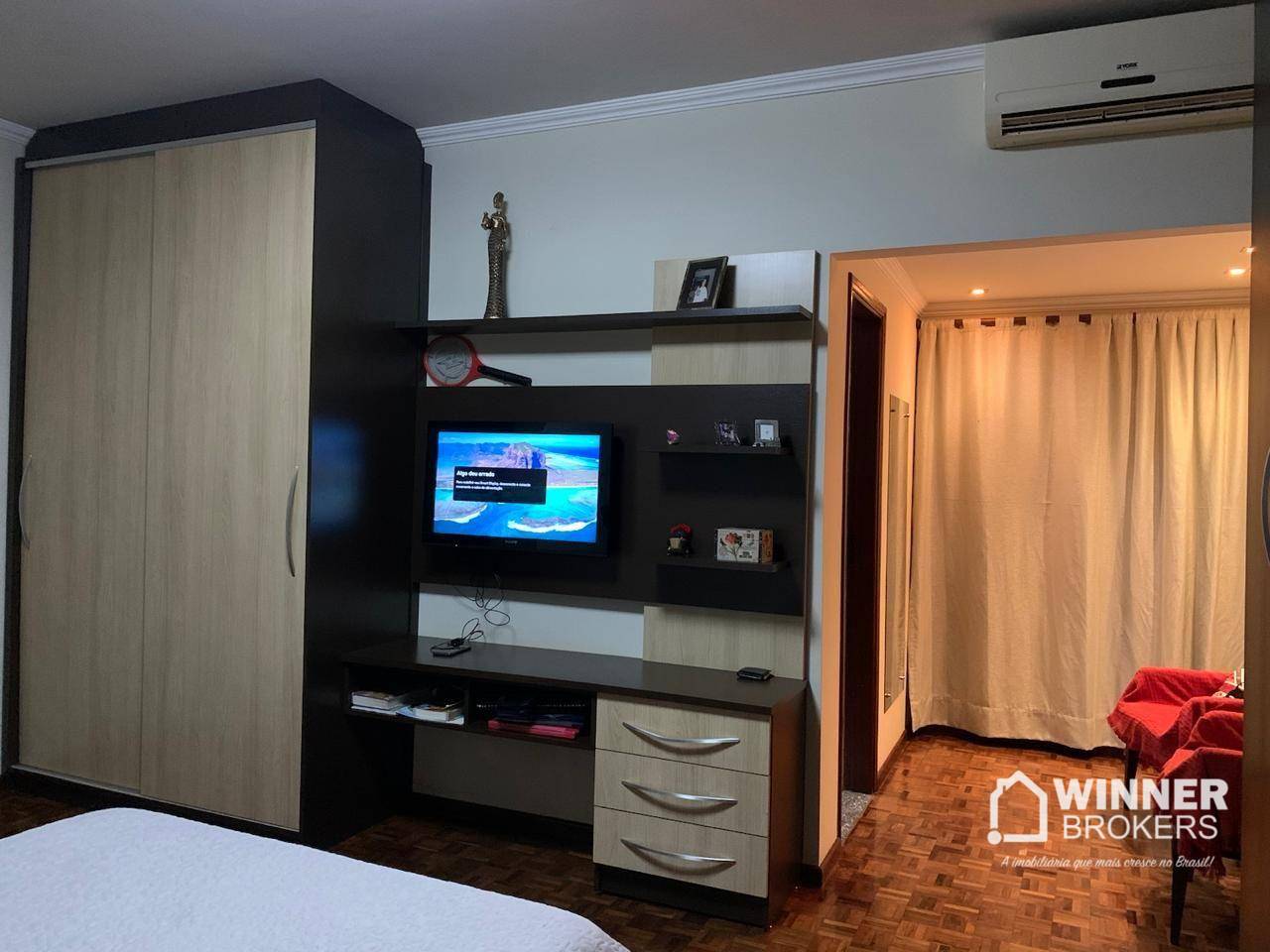 Casa, 4 quartos, 320 m² - Foto 14