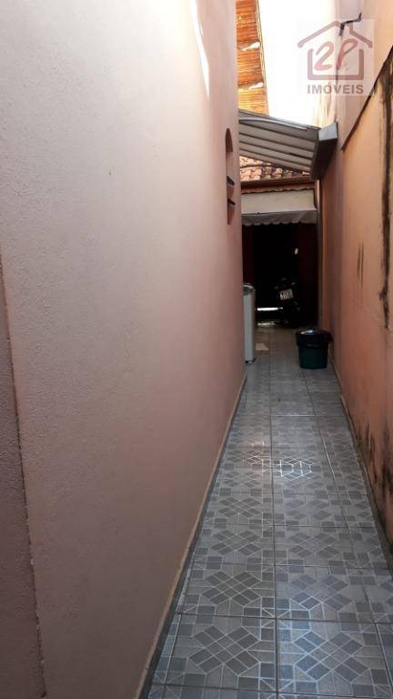 Casa à venda com 3 quartos, 181m² - Foto 22