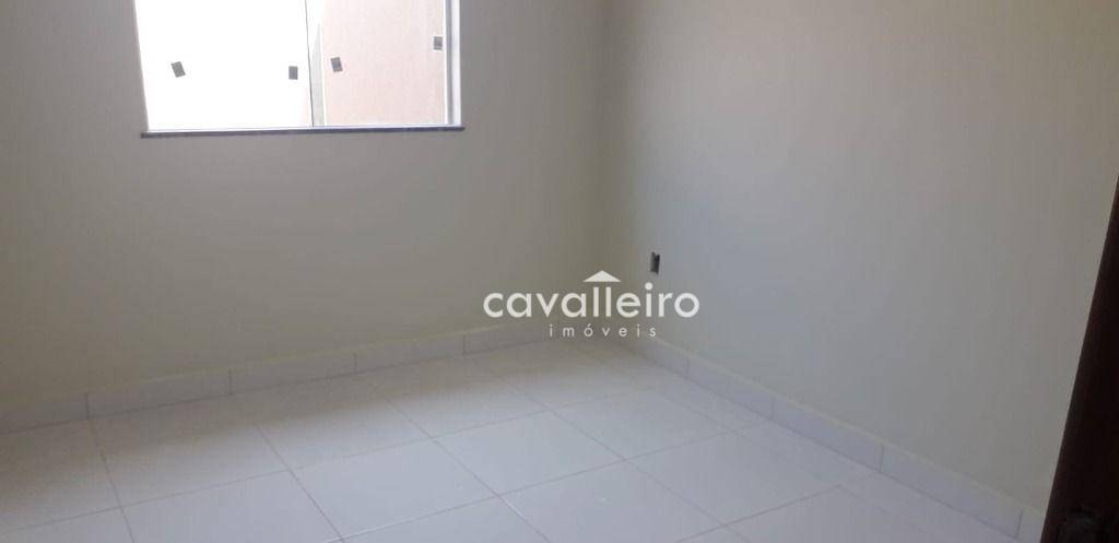 Casa à venda com 3 quartos, 112m² - Foto 2