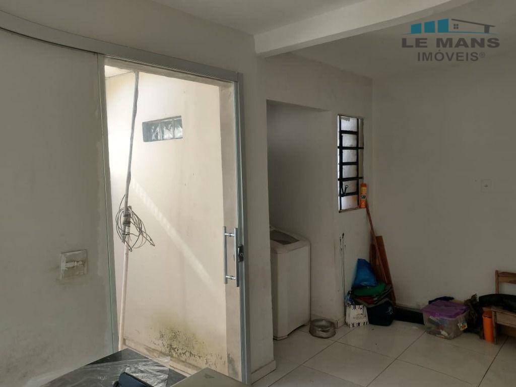 Casa à venda com 3 quartos, 139m² - Foto 8