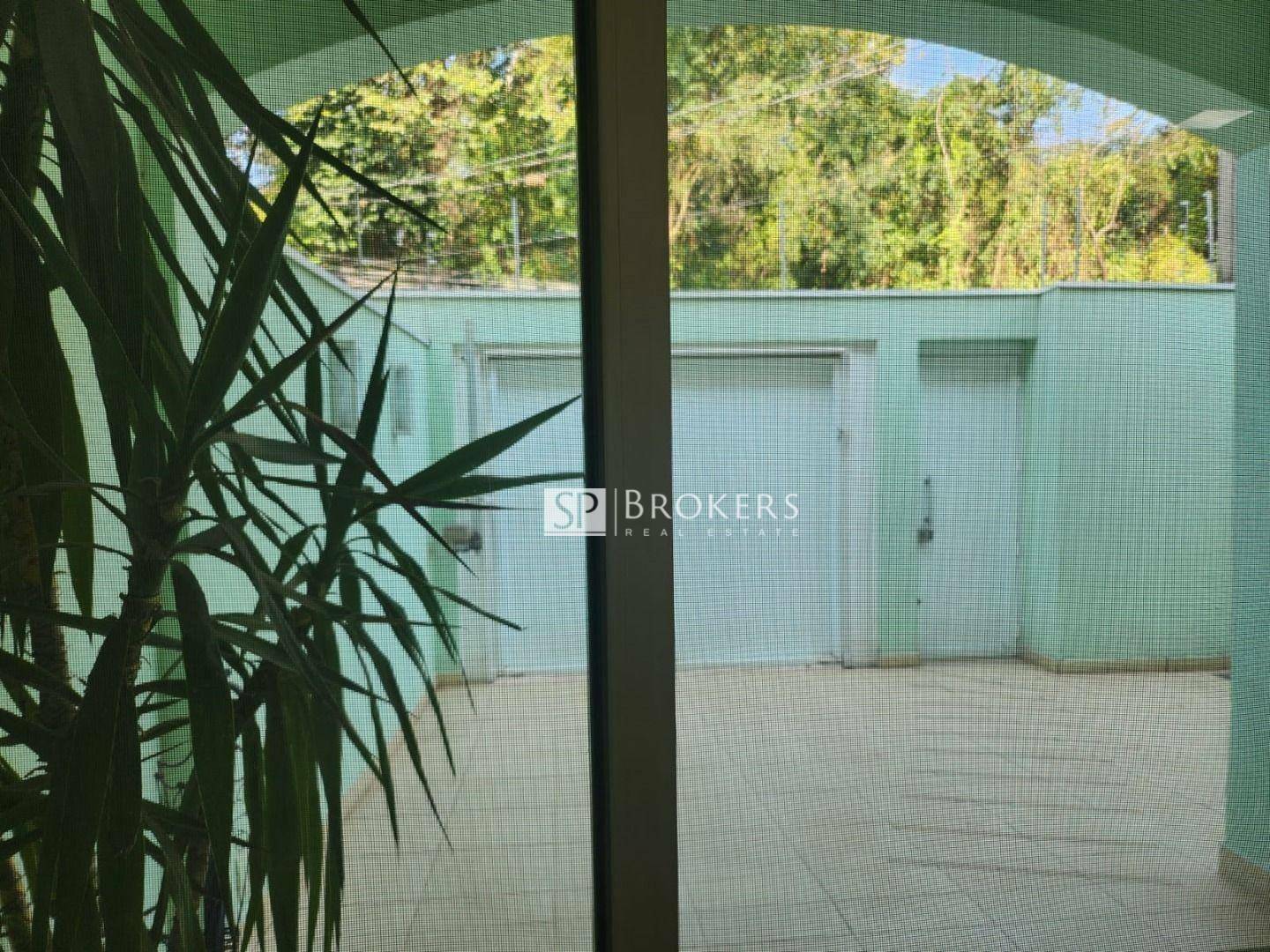 Casa à venda com 5 quartos, 586m² - Foto 4