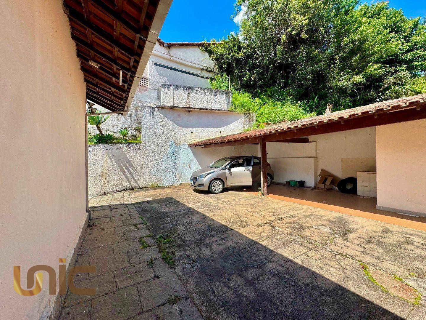 Casa à venda com 3 quartos, 100m² - Foto 22