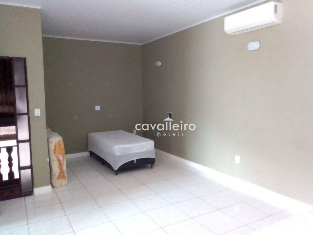 Casa à venda com 7 quartos, 650m² - Foto 17