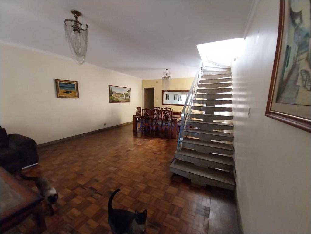 Sobrado à venda com 3 quartos, 280m² - Foto 4