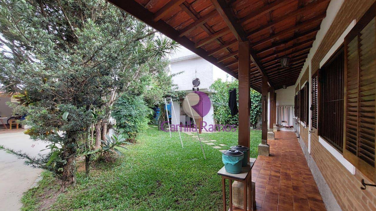 Casa para alugar com 3 quartos, 421m² - Foto 29