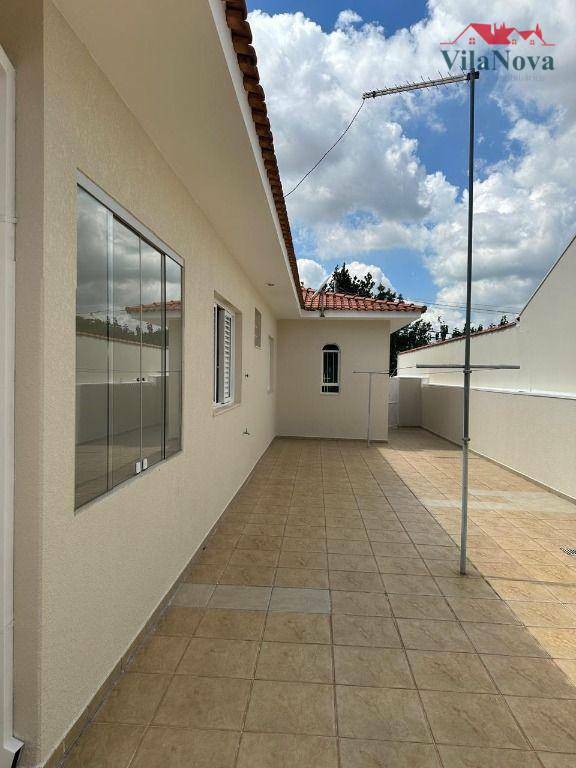 Casa à venda com 3 quartos, 232m² - Foto 8