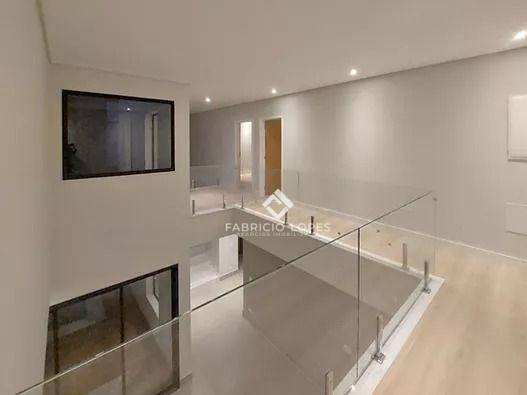 Casa à venda com 5 quartos, 374m² - Foto 12