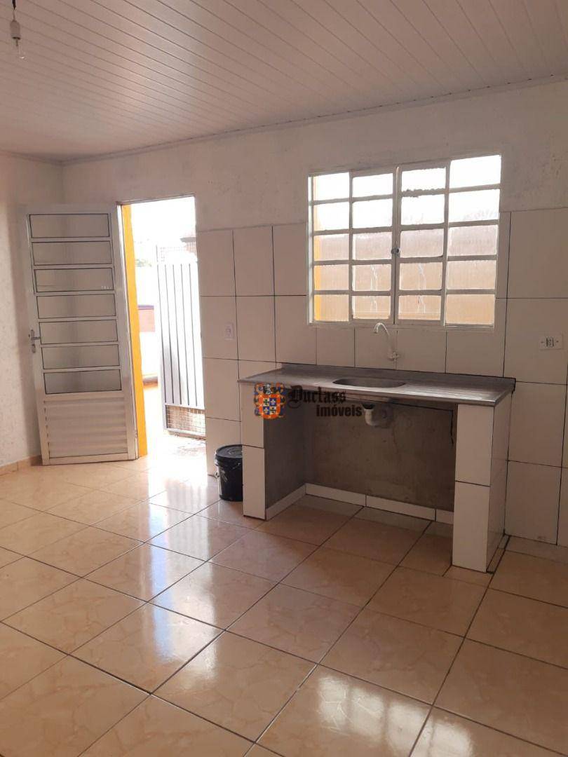 Casa à venda com 2 quartos, 350m² - Foto 13