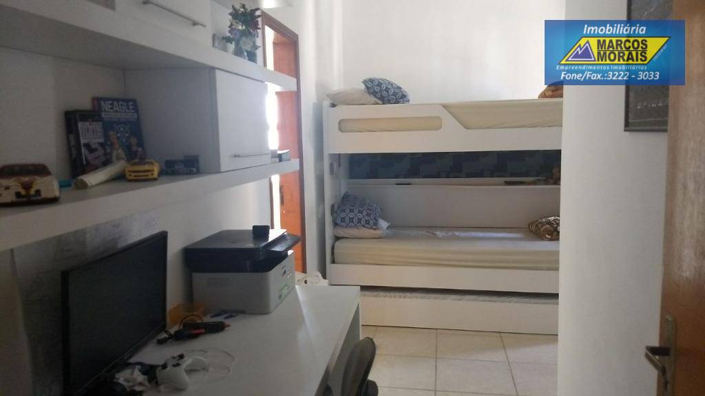 Apartamento à venda com 3 quartos, 150m² - Foto 6