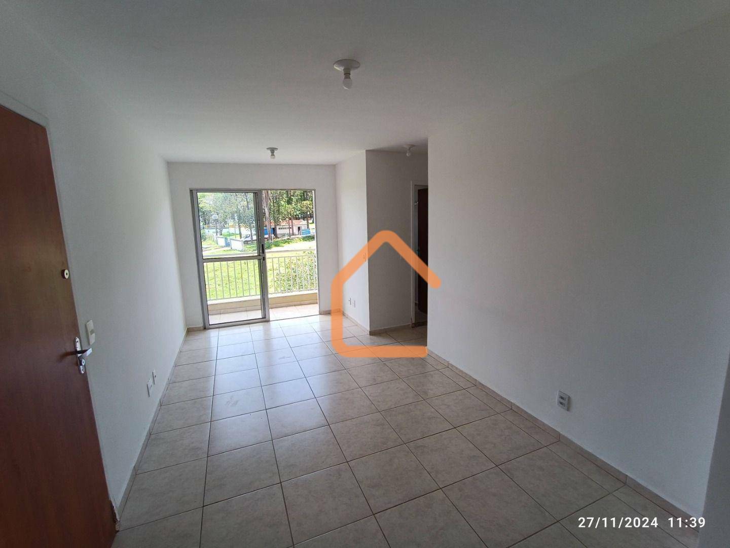 Apartamento para alugar com 2 quartos, 50m² - Foto 4