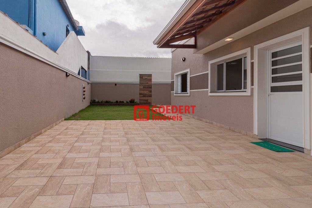 Casa à venda com 3 quartos, 109m² - Foto 16