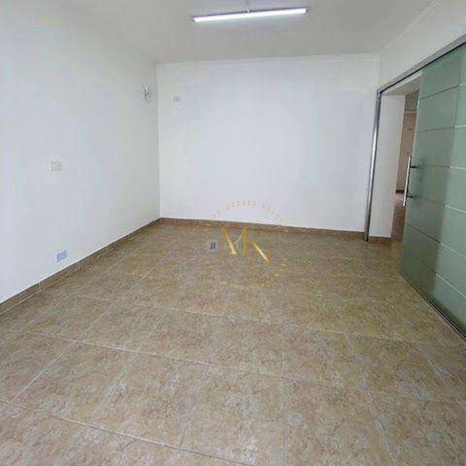 Casa para alugar com 2 quartos, 200m² - Foto 3