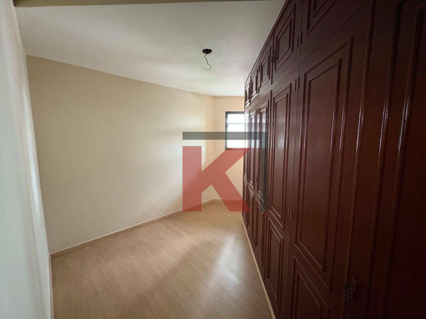 Apartamento para alugar com 4 quartos, 318m² - Foto 14