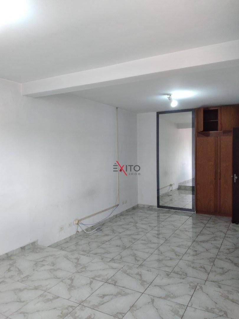 Casa para alugar com 3 quartos, 500m² - Foto 39