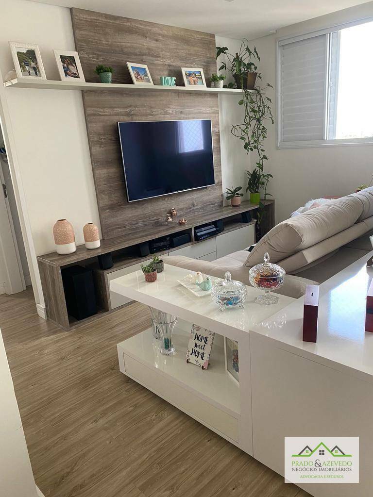 Apartamento à venda com 2 quartos, 64m² - Foto 3