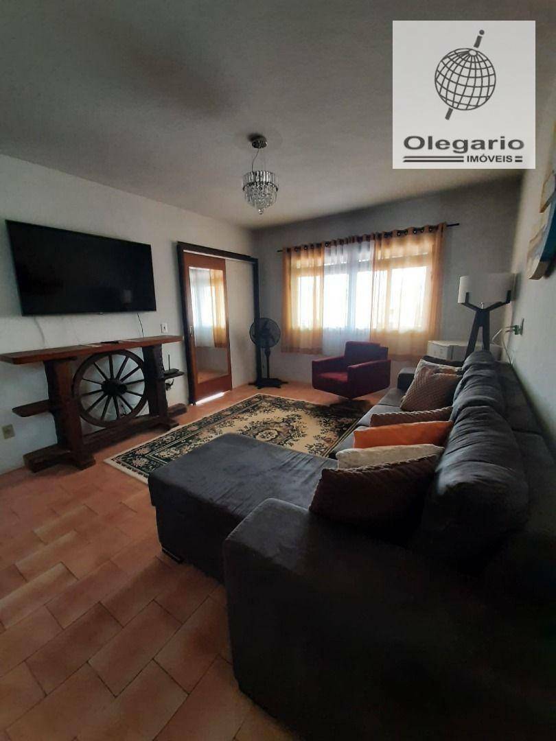 Sobrado à venda com 6 quartos, 330m² - Foto 4