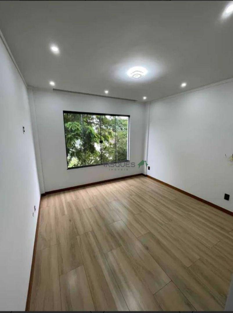 Casa de Condomínio à venda com 3 quartos, 150m² - Foto 10