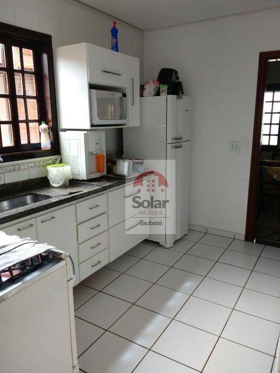 Casa de Condomínio à venda com 3 quartos, 170m² - Foto 9