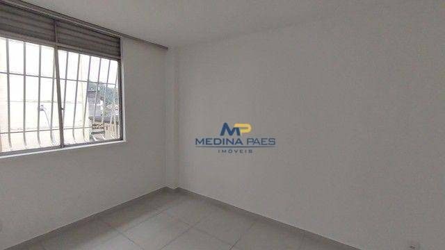 Apartamento à venda com 3 quartos, 70m² - Foto 4