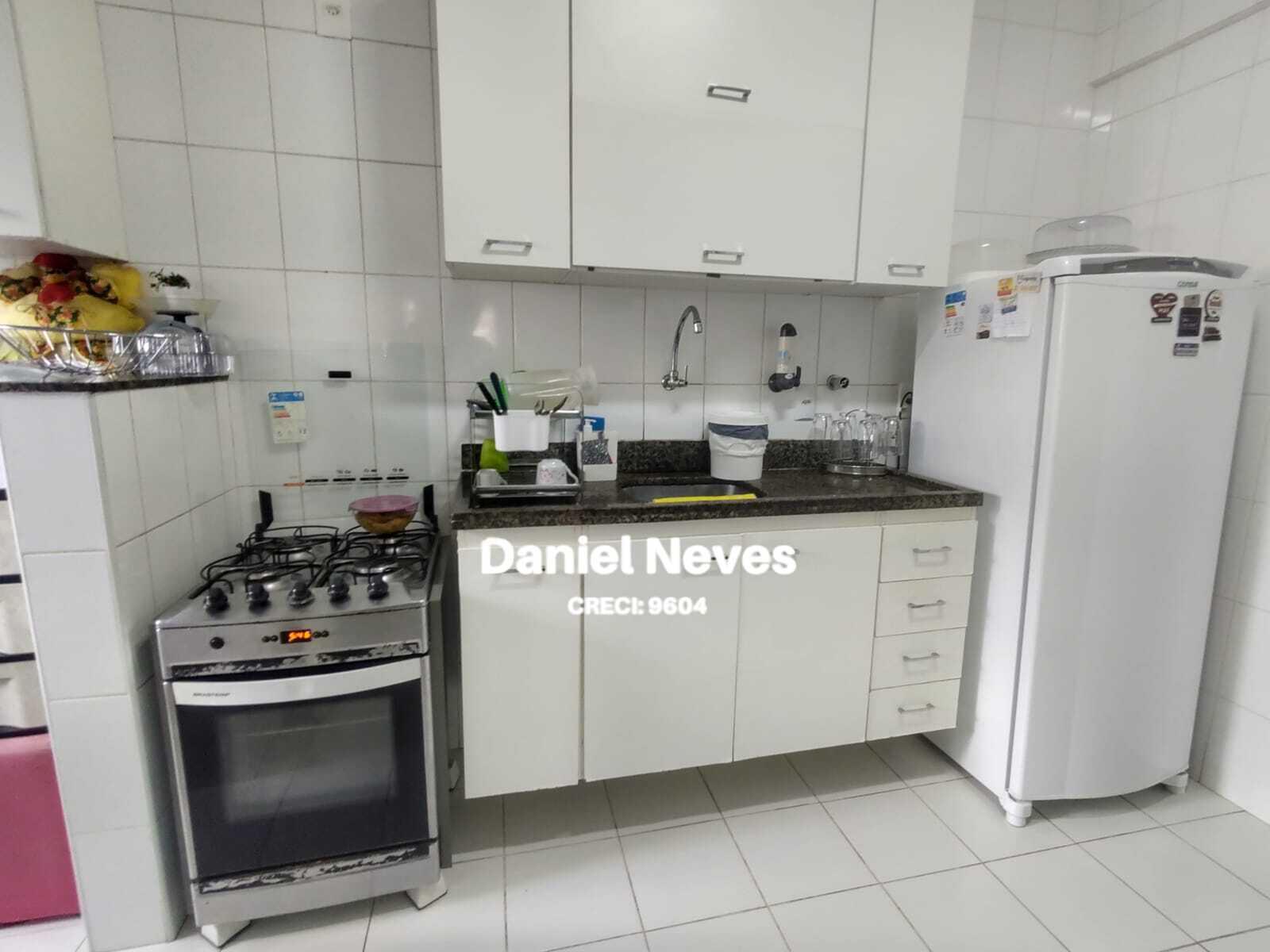 Apartamento à venda com 2 quartos, 72m² - Foto 7