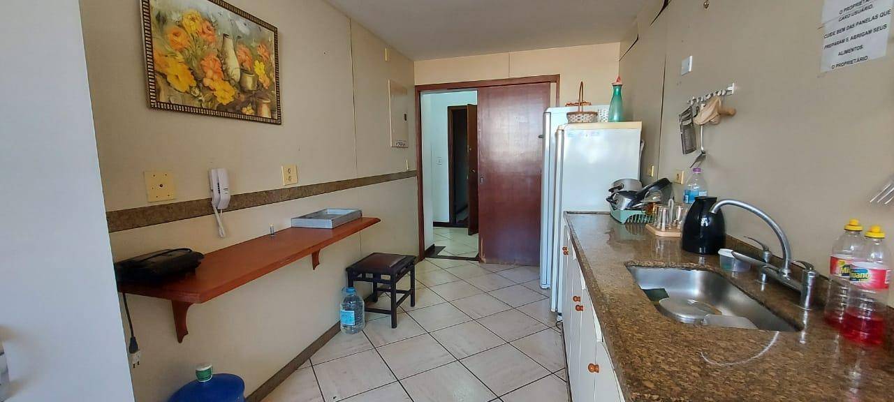 Apartamento à venda com 3 quartos, 117m² - Foto 8