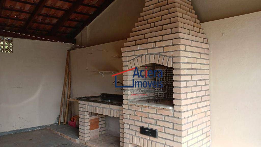 Casa de Condomínio à venda com 3 quartos, 217m² - Foto 29