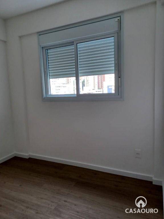 Apartamento à venda com 3 quartos, 85m² - Foto 10