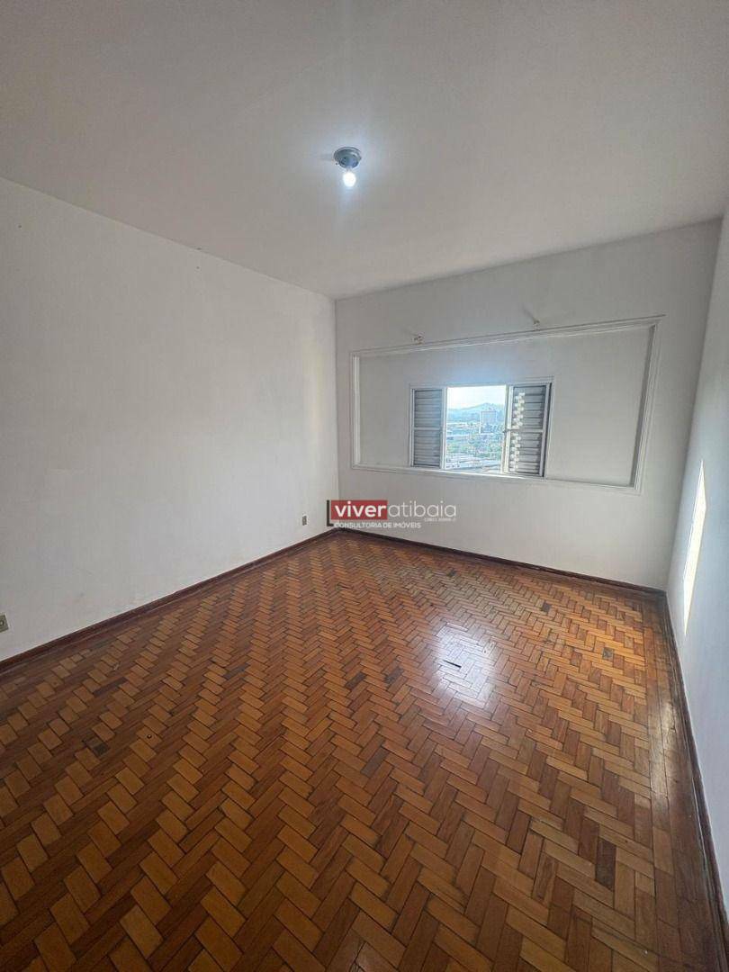 Casa para alugar com 4 quartos, 180m² - Foto 21