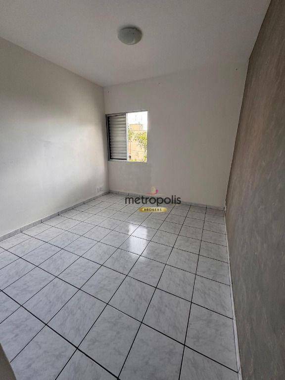 Apartamento para alugar com 2 quartos, 56m² - Foto 14