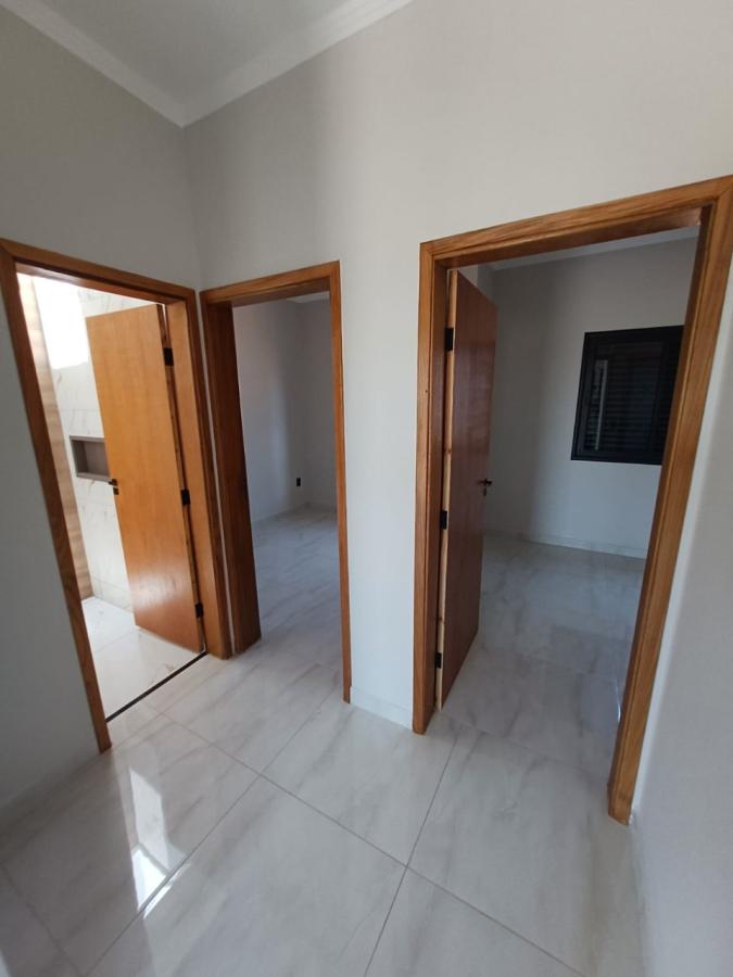 Casa à venda com 2 quartos, 55m² - Foto 17