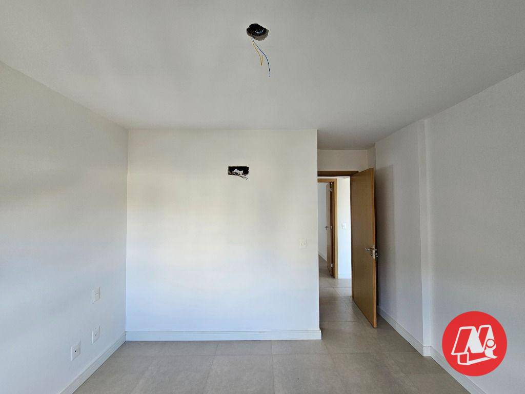 Apartamento para alugar com 2 quartos, 86m² - Foto 28