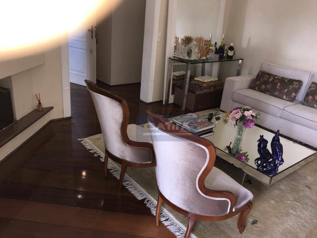 Apartamento à venda com 3 quartos, 156m² - Foto 7