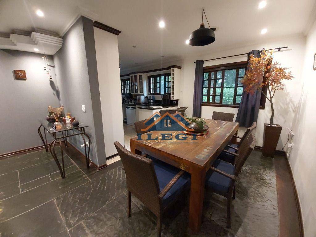 Casa de Condomínio à venda com 4 quartos, 360m² - Foto 6