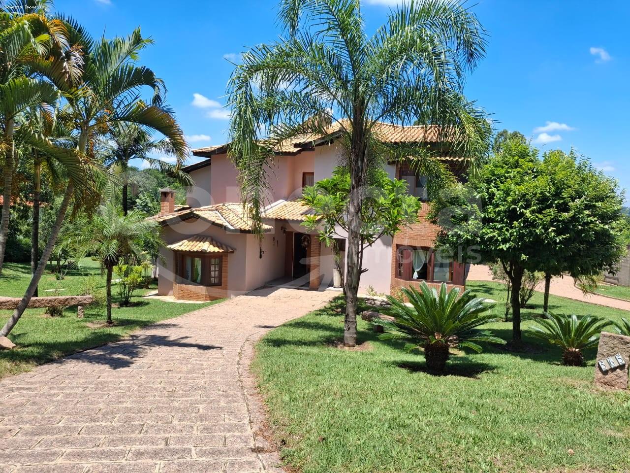 Casa de Condomínio à venda com 3 quartos, 572m² - Foto 1