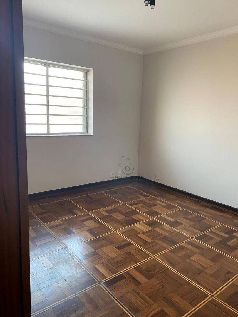 Casa para alugar com 3 quartos, 333m² - Foto 21