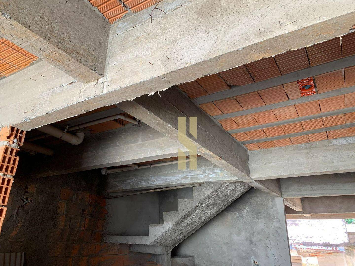 Sobrado à venda com 2 quartos, 96m² - Foto 5