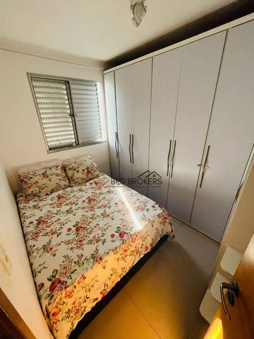 Apartamento à venda com 2 quartos, 50m² - Foto 19