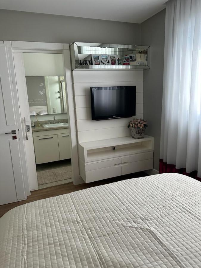 Apartamento para alugar com 4 quartos, 232m² - Foto 16