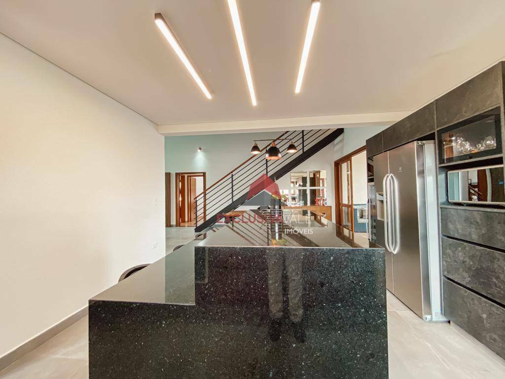 Casa de Condomínio à venda com 5 quartos, 600m² - Foto 10