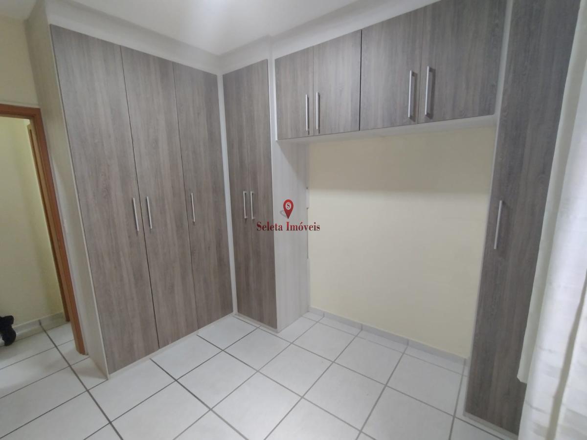 Apartamento à venda com 2 quartos, 66m² - Foto 11