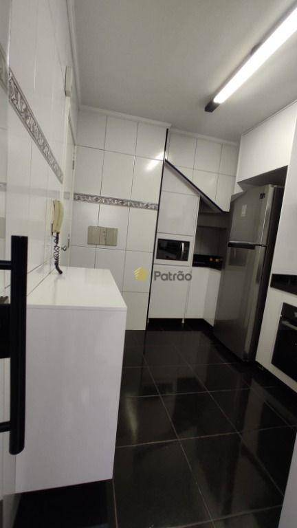 Sobrado à venda com 3 quartos, 120m² - Foto 39