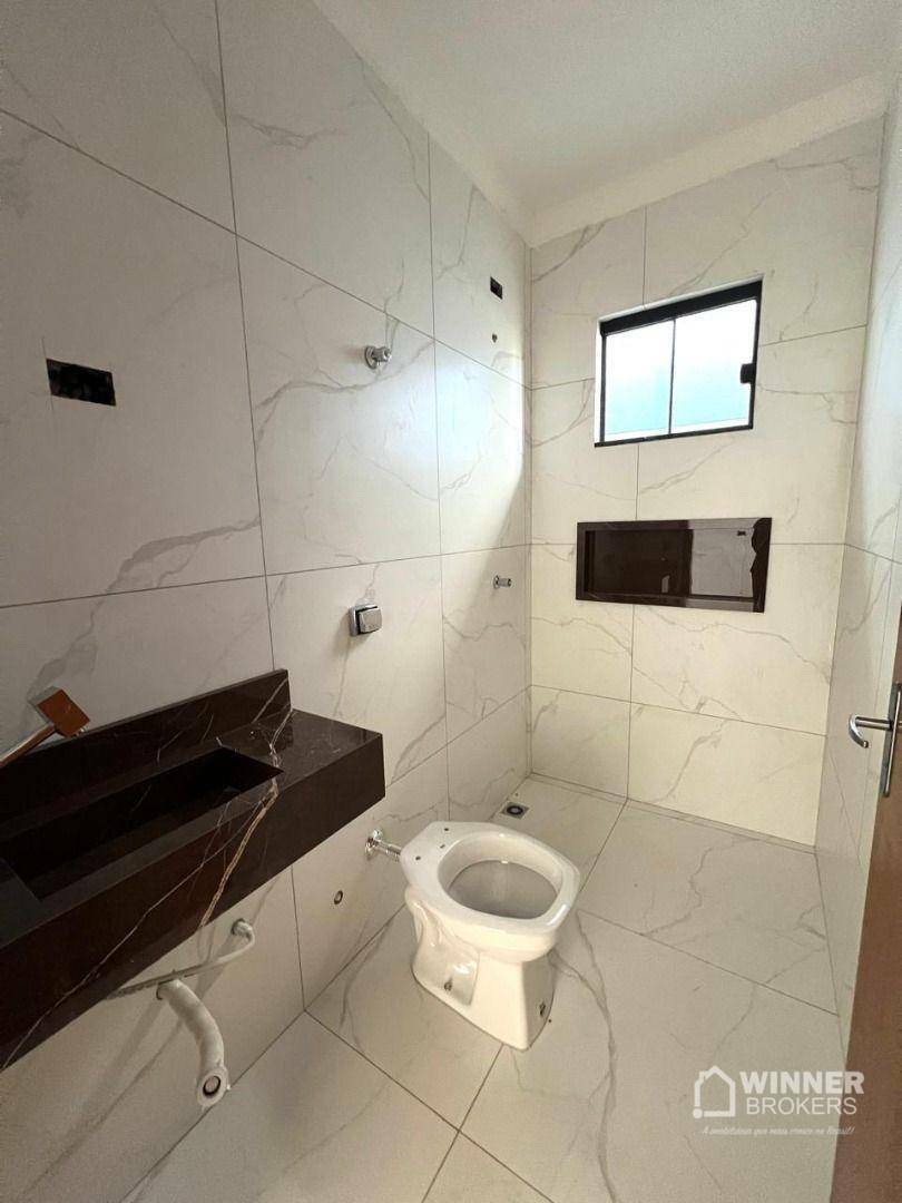 Casa à venda com 2 quartos, 70m² - Foto 5