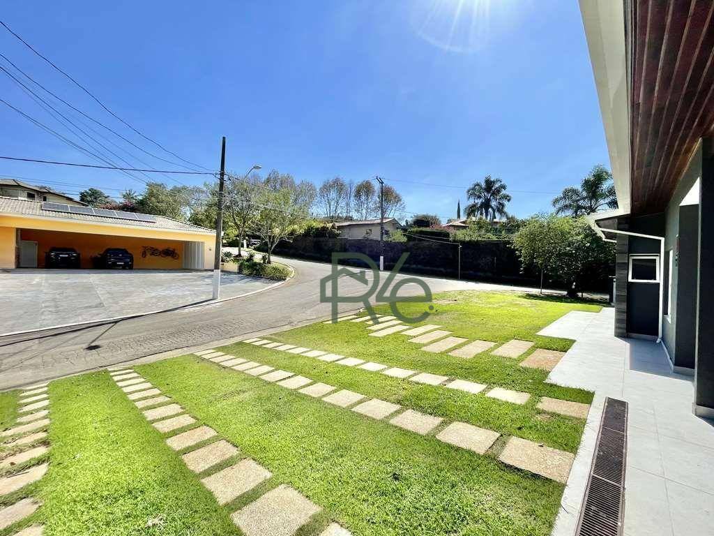 Casa de Condomínio à venda com 4 quartos, 556m² - Foto 5