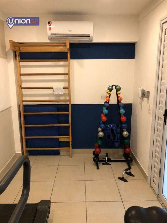 Apartamento à venda com 2 quartos, 40m² - Foto 32