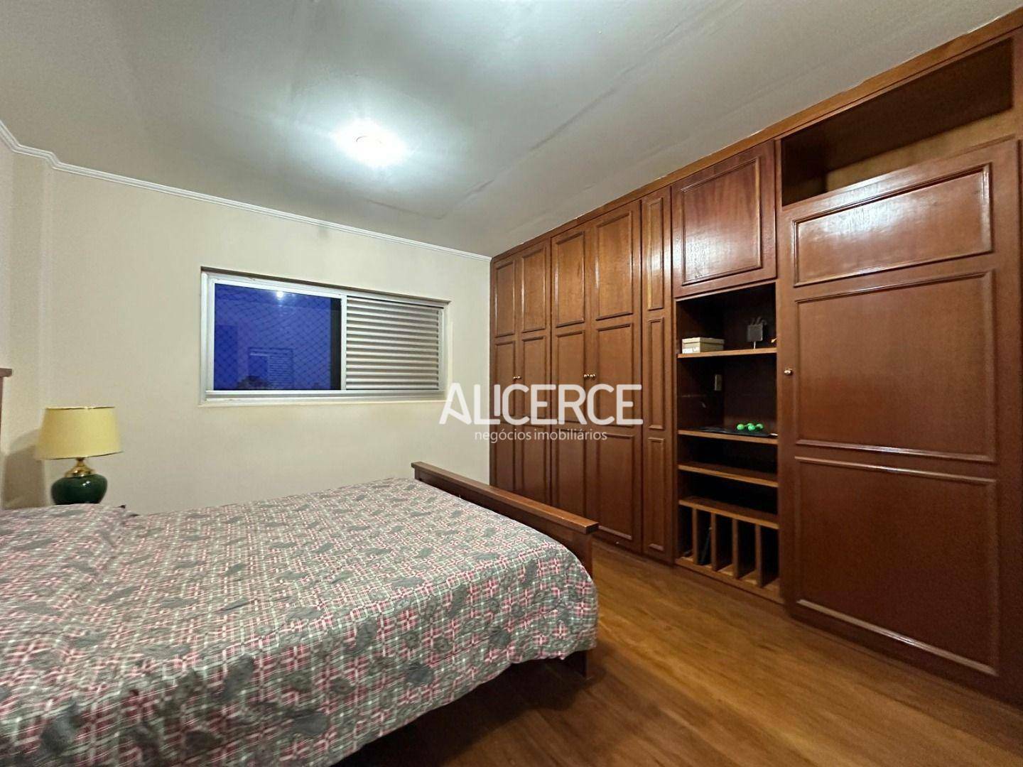 Apartamento à venda com 4 quartos, 398m² - Foto 16