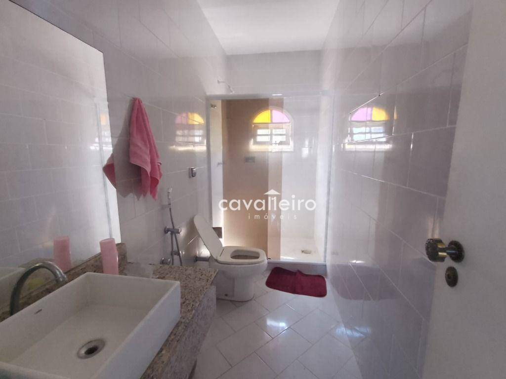 Casa à venda com 3 quartos, 240m² - Foto 20