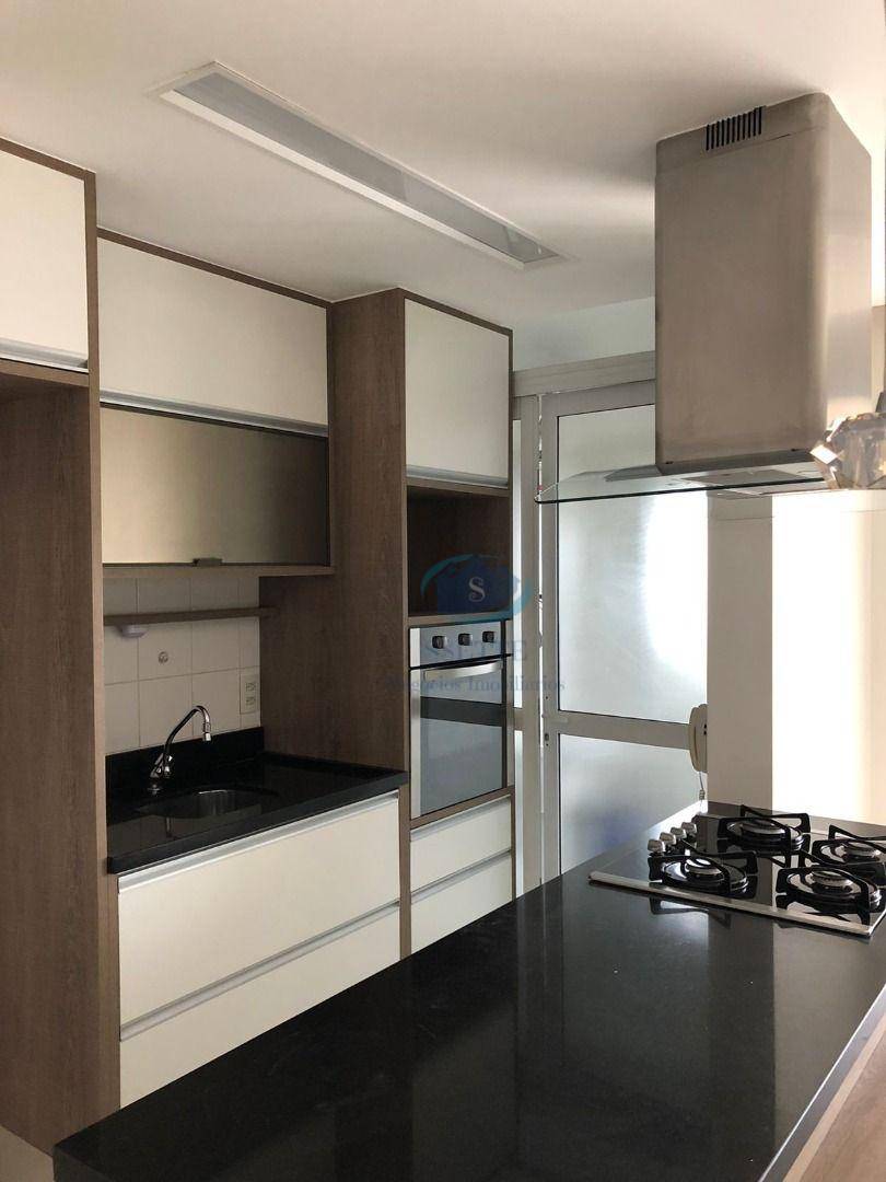 Apartamento à venda com 2 quartos, 68m² - Foto 32