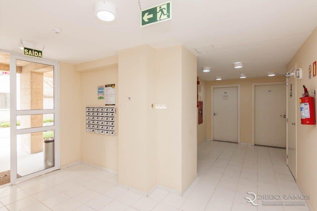 Apartamento à venda com 3 quartos, 61m² - Foto 19