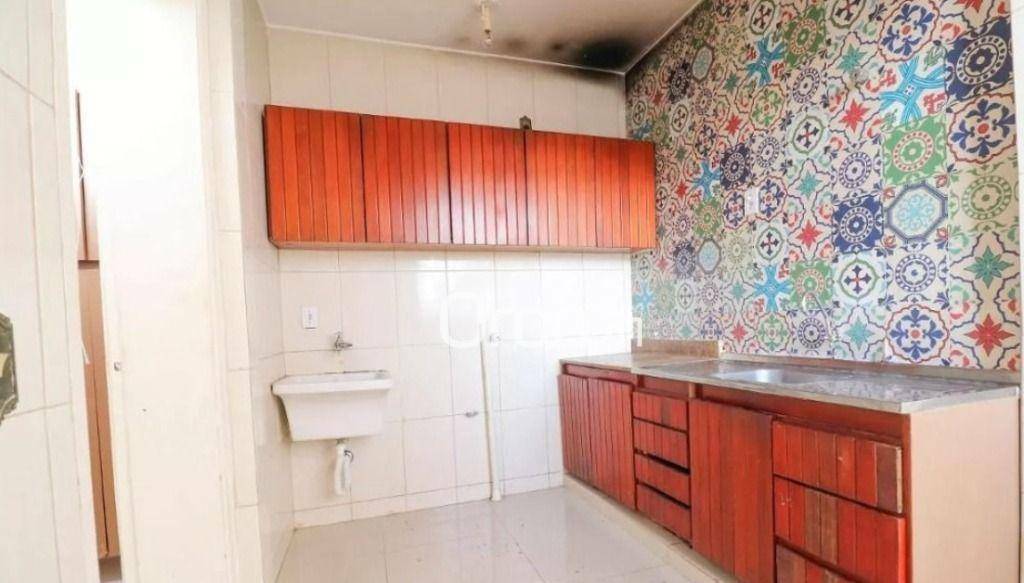 Apartamento à venda com 3 quartos, 132m² - Foto 3