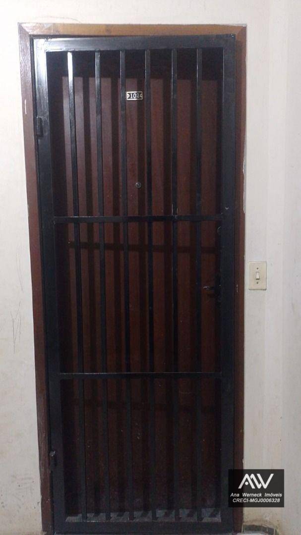 Apartamento à venda com 2 quartos, 47m² - Foto 2